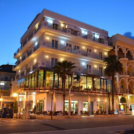 Hotel La Sirenetta Tortoreto Exterior foto